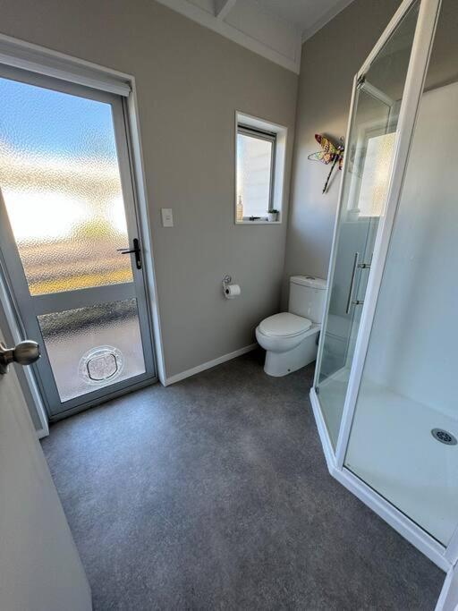 Ultimate Family Holiday - Pet Friendly! Papamoa Exterior photo